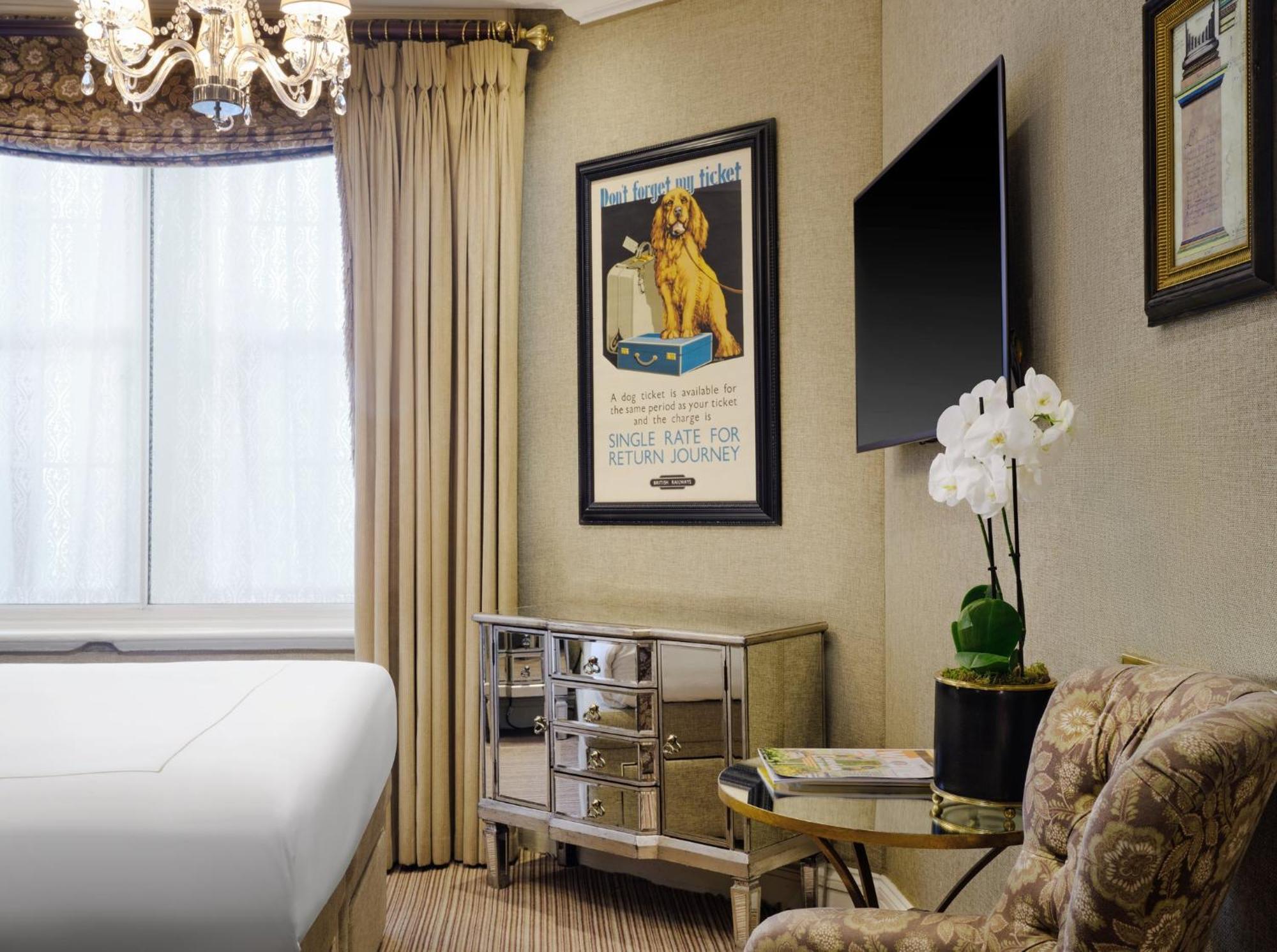 Superior King Room
