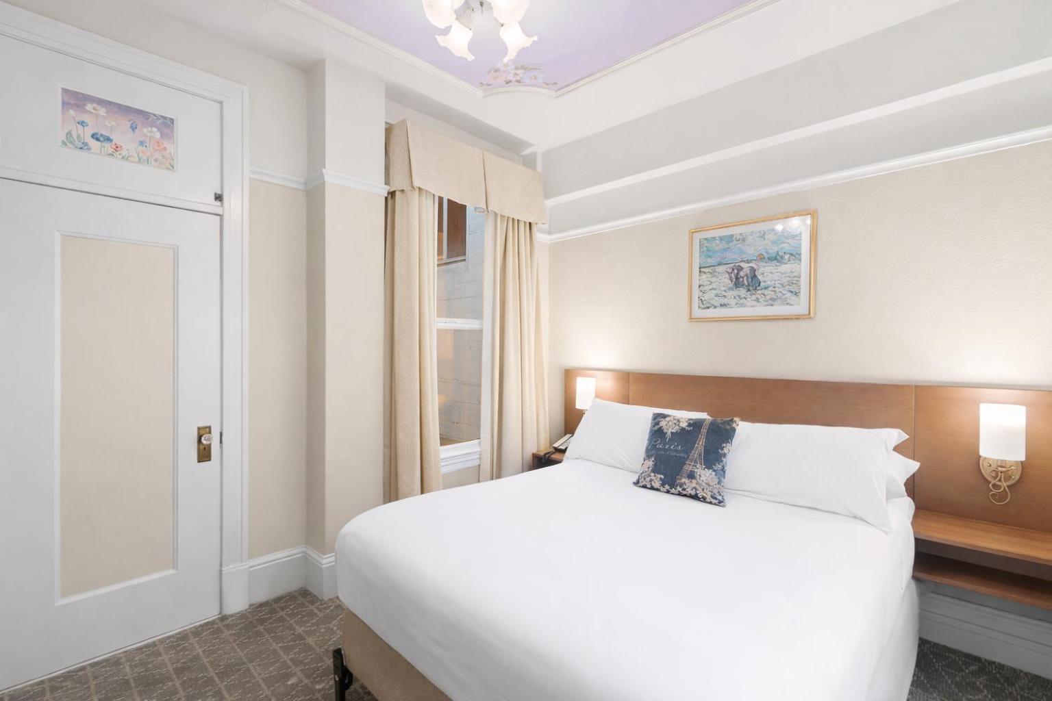 Standard Queen Room,1765192354:JPEG