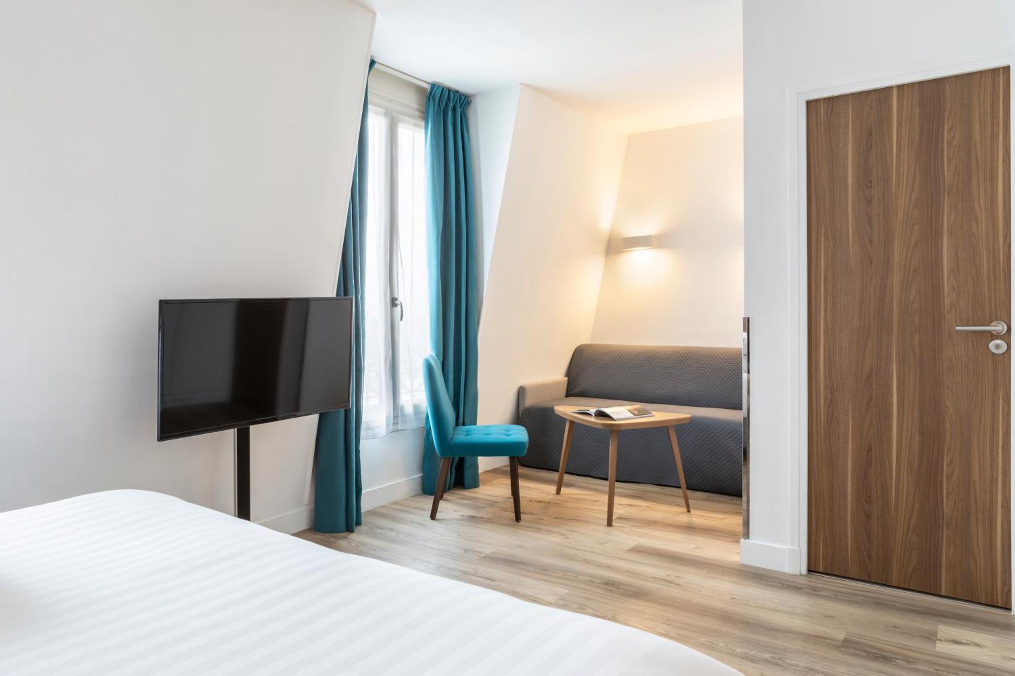 Junior Suite with Sofa Bed