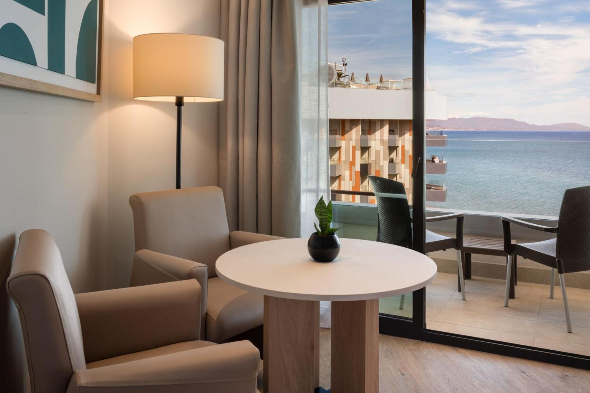 Deluxe Double or Twin Room Sea View,1772881808:JPEG