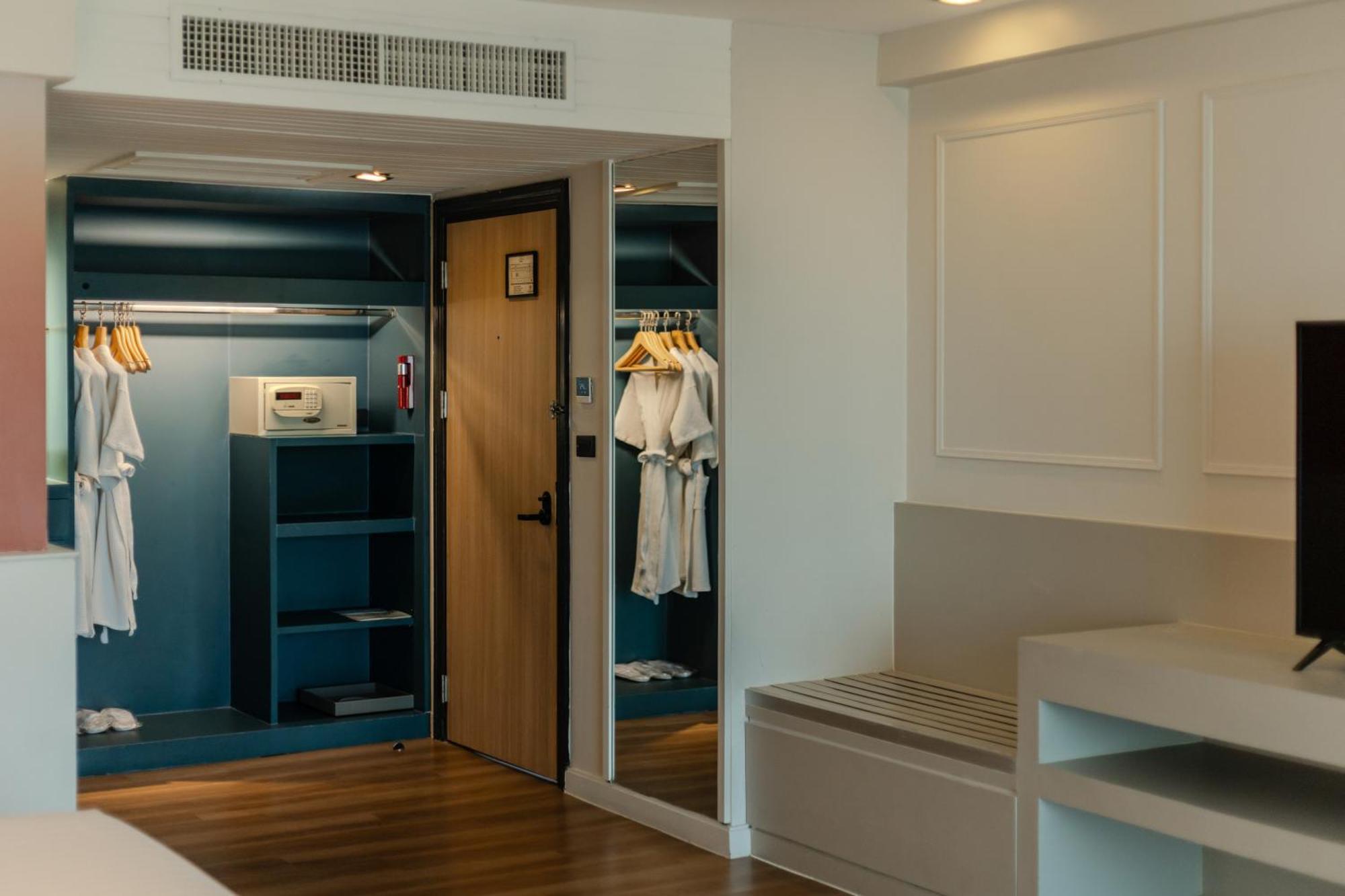 Family Suite,1773681054:JPEG