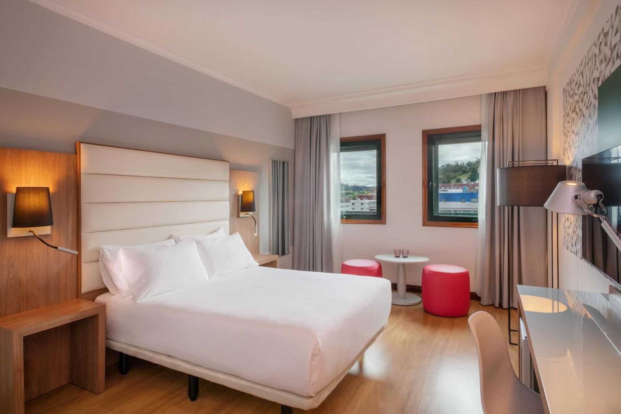Standard Room,1774427277:JPEG
