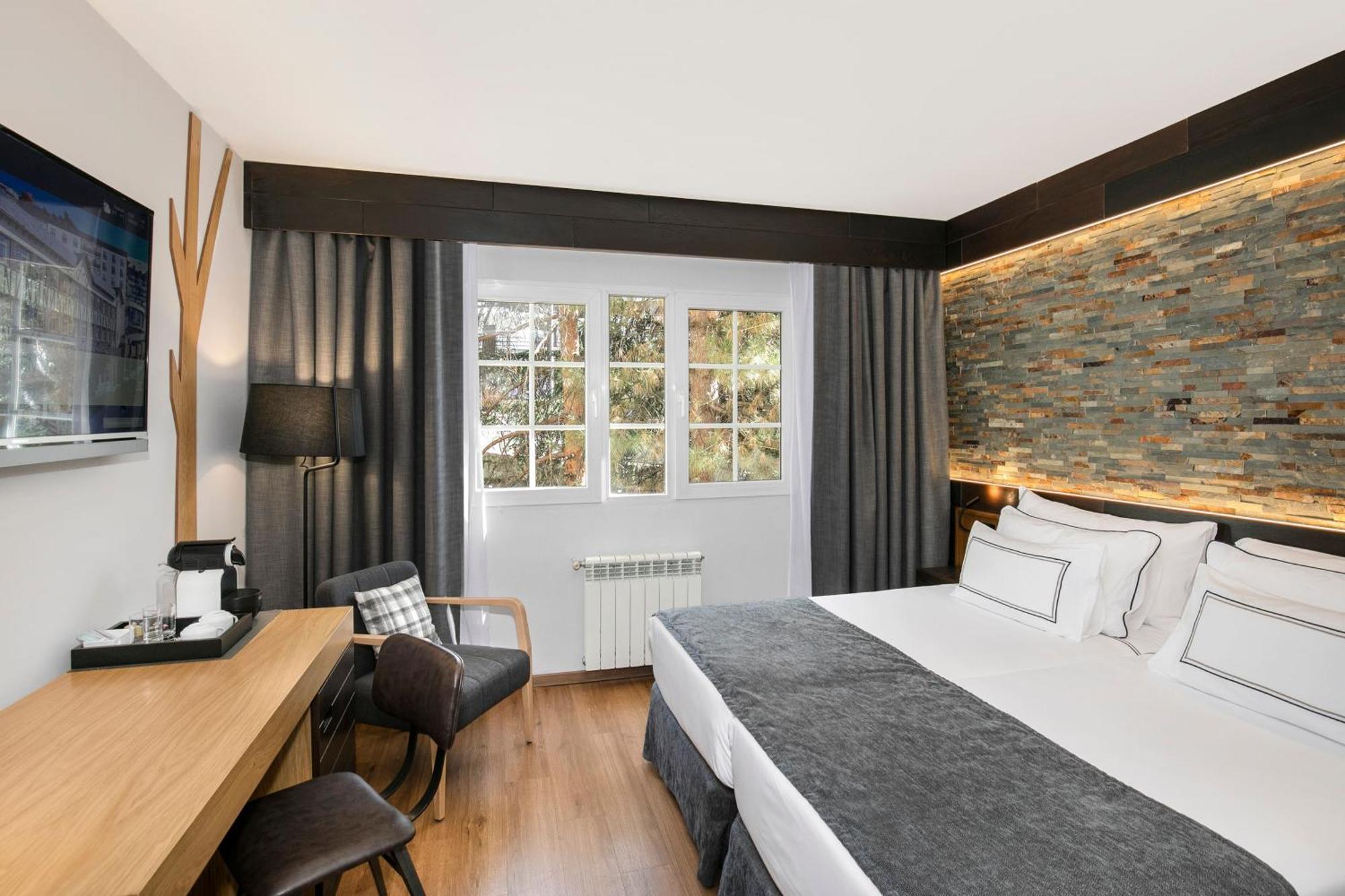Premium Room,1774445973:JPEG