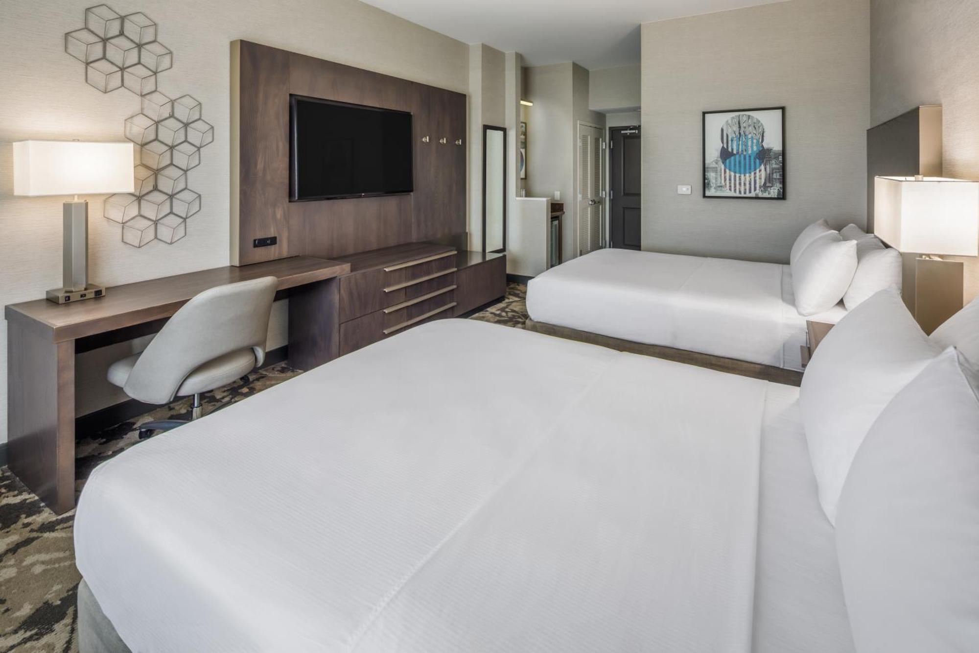 Queen Room Two Queen Beds