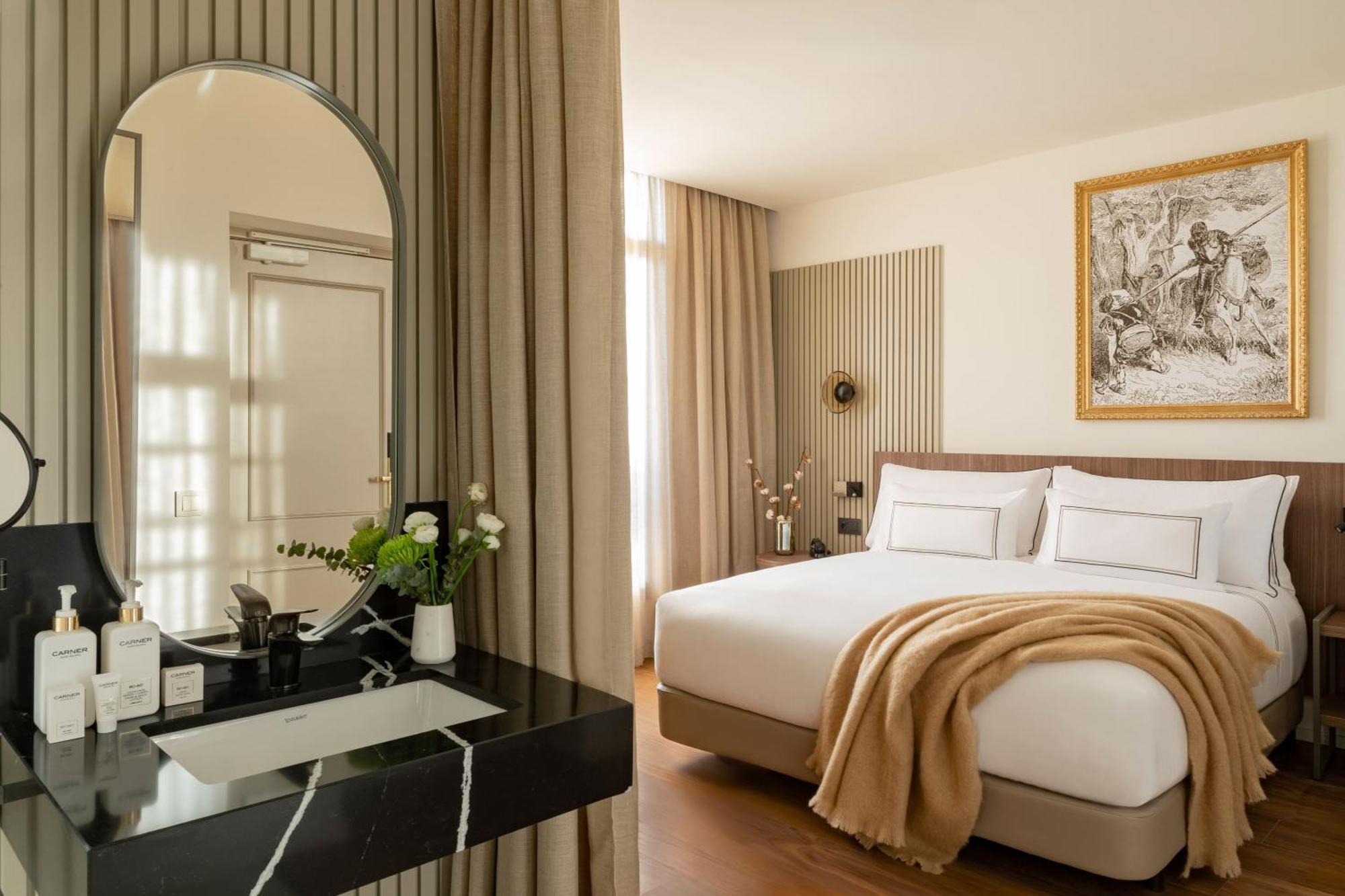 Chambre Supérieure - Vue sur Ville