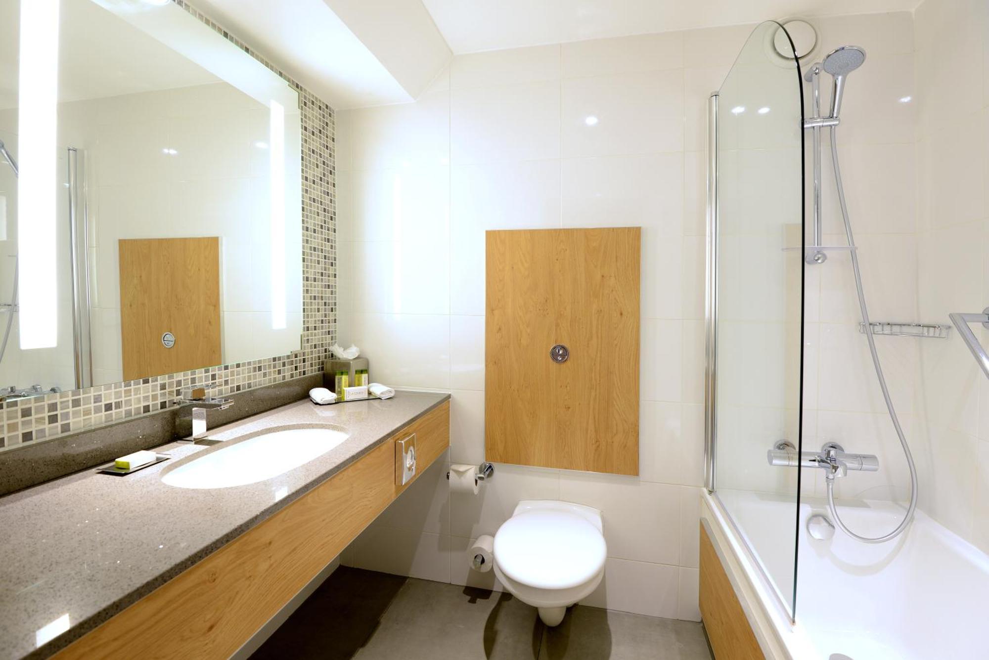 Standard Twin Room,1274364184:JPEG