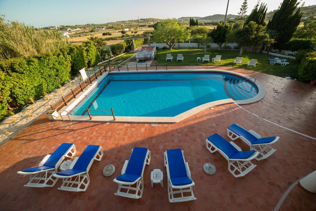 Double Room with Pool View,402711084:JPEG