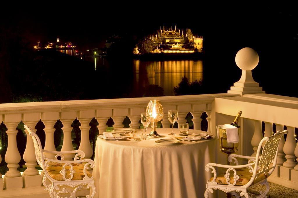 Presidential Suite Maxi Vintage Jacuzzi on the terrace lake view,1653530459:JPEG