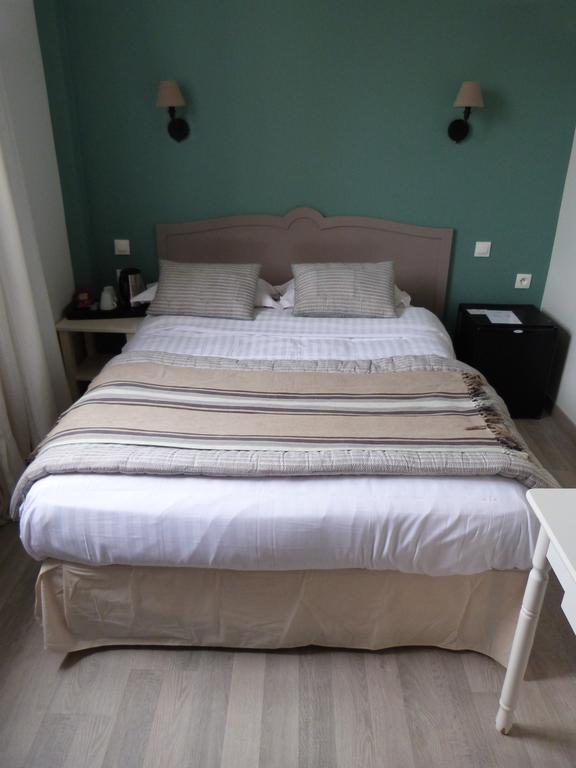 Standard Double Room,395308551:JPEG