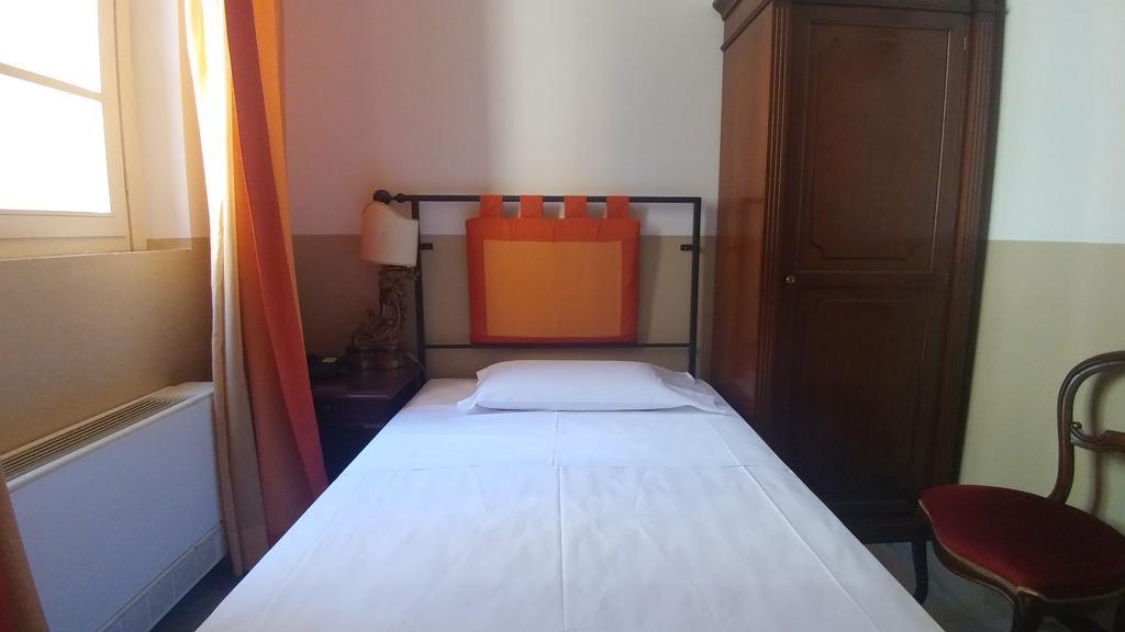 Single Room,1209422674:JPEG