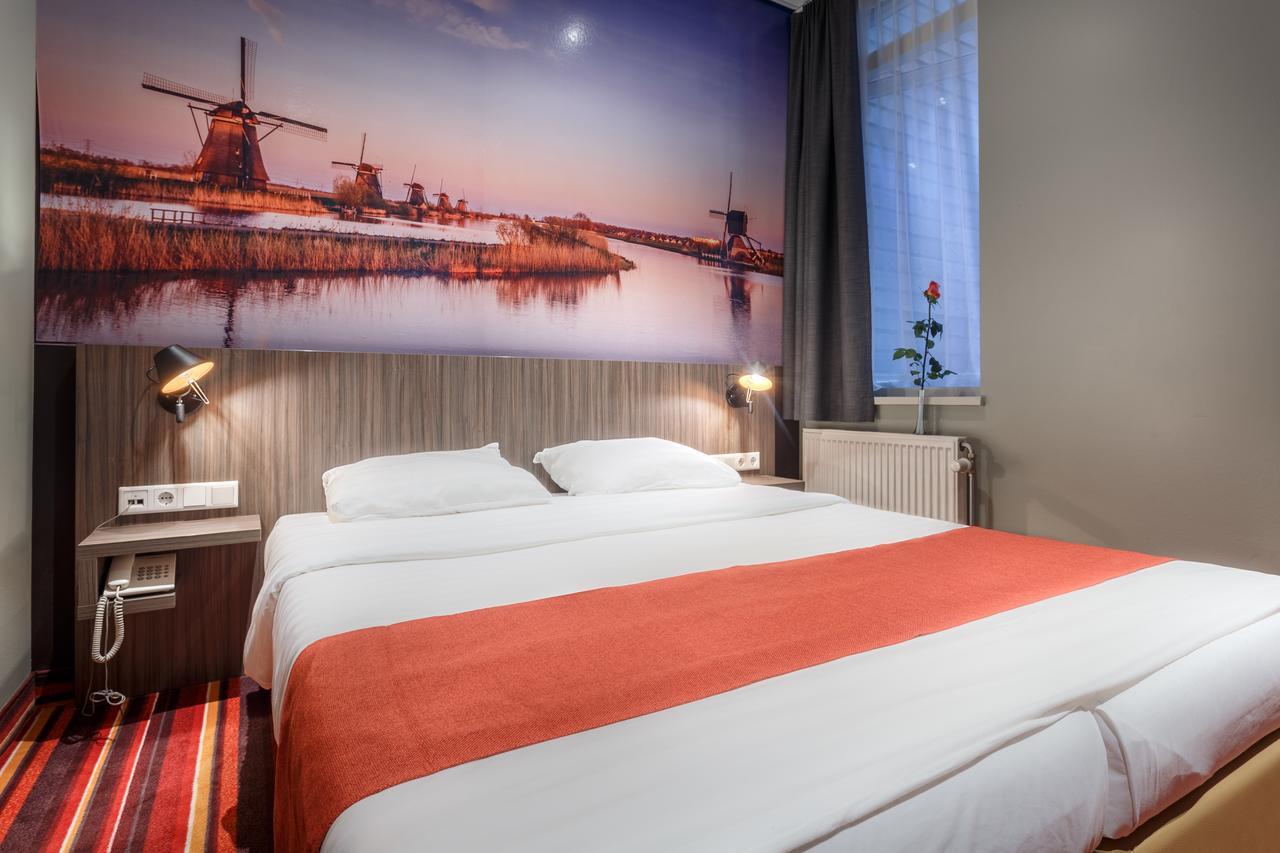 Standard Double or Twin Room,287348832:JPEG