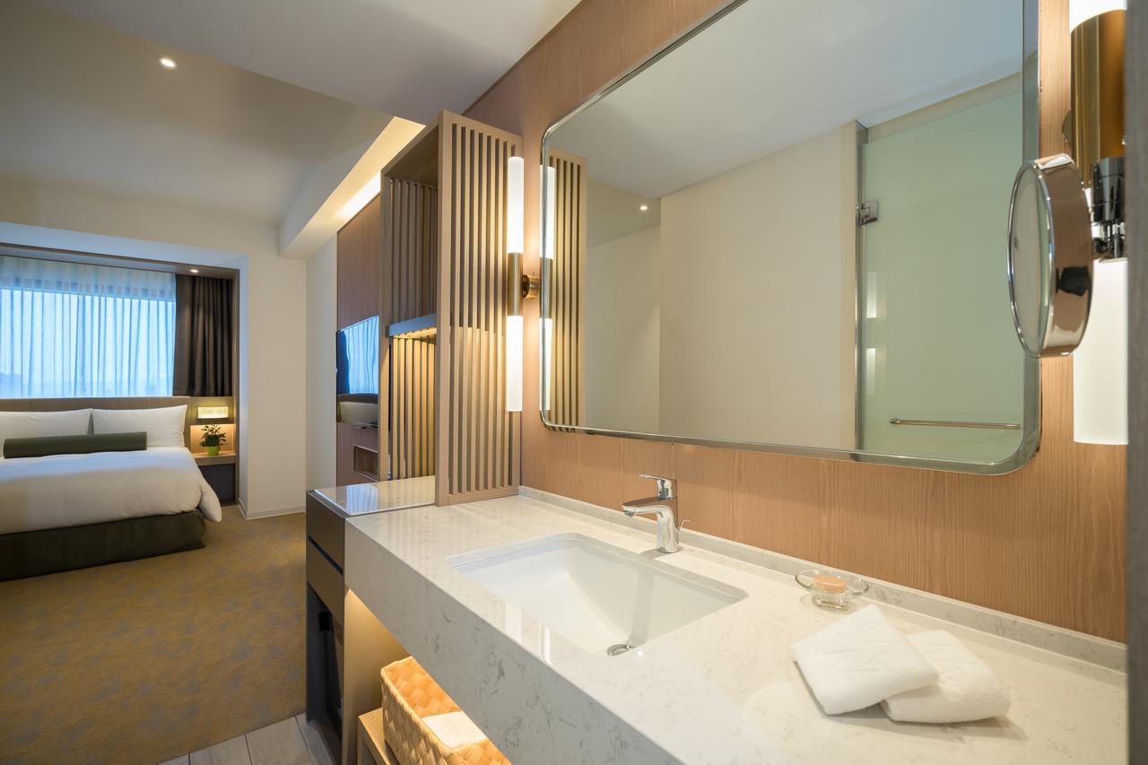 Double Room,697243443:JPEG