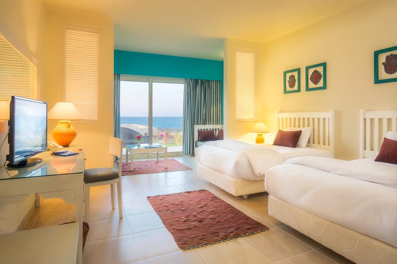 Superior Double or Twin Room with Sea View