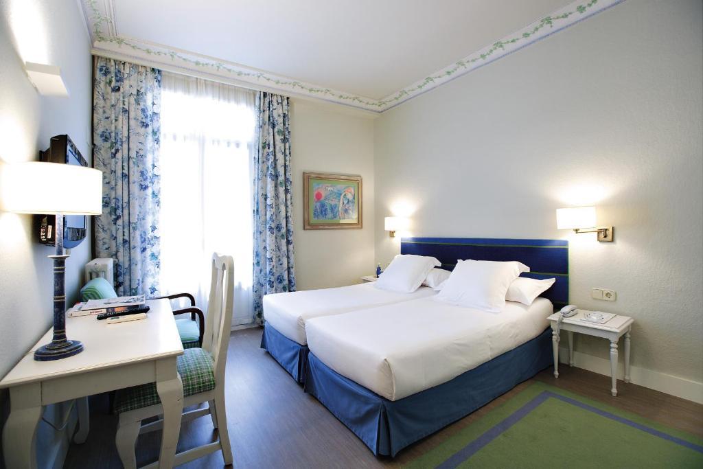 Double or Twin Room Sea View,63114616:JPEG