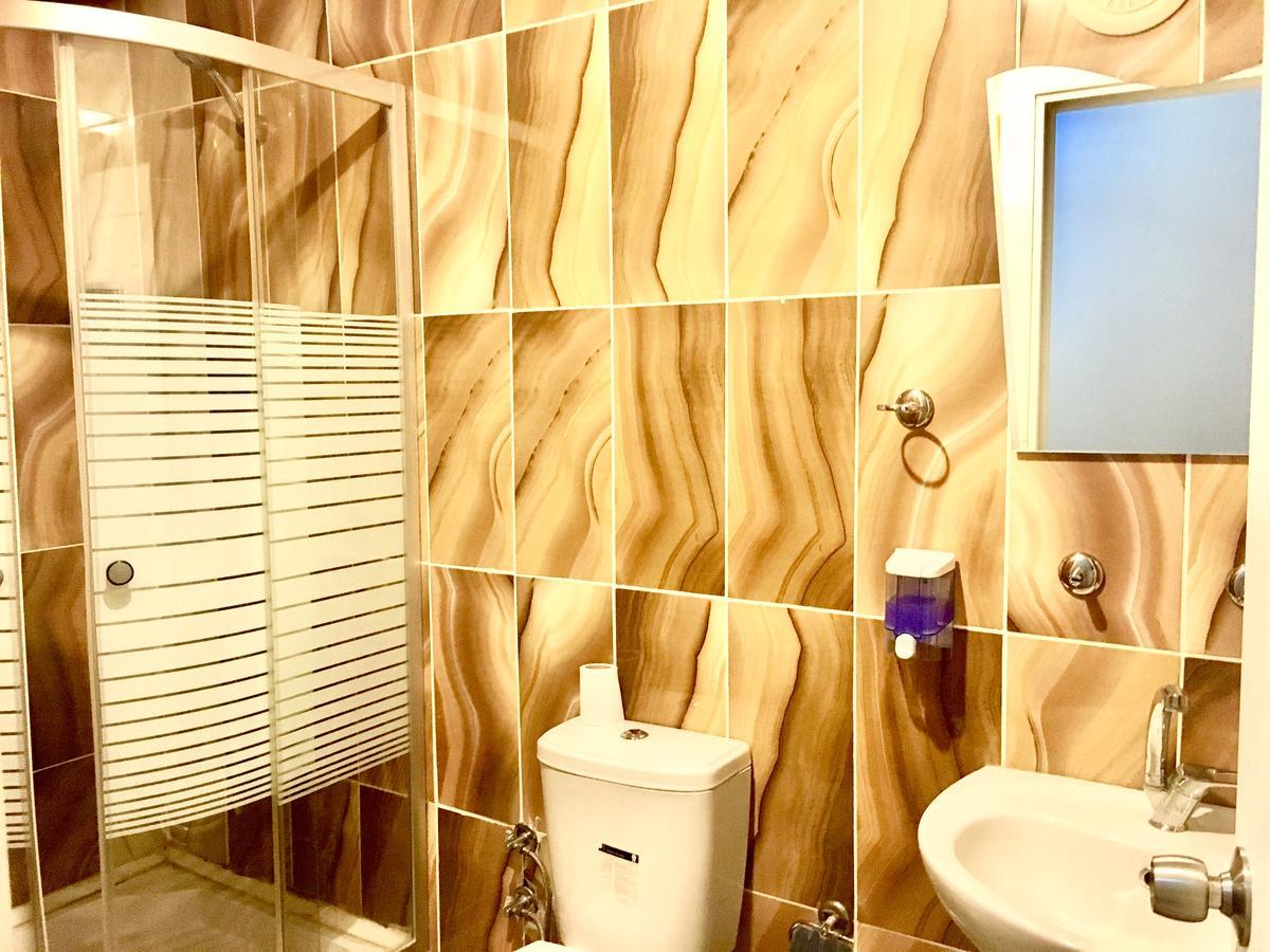 Twin Room,763226566:JPEG