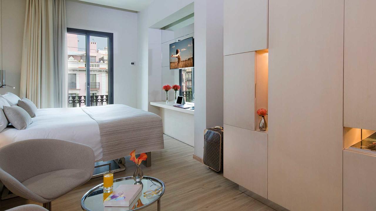 Superior Room with Balcony,659347884:JPEG