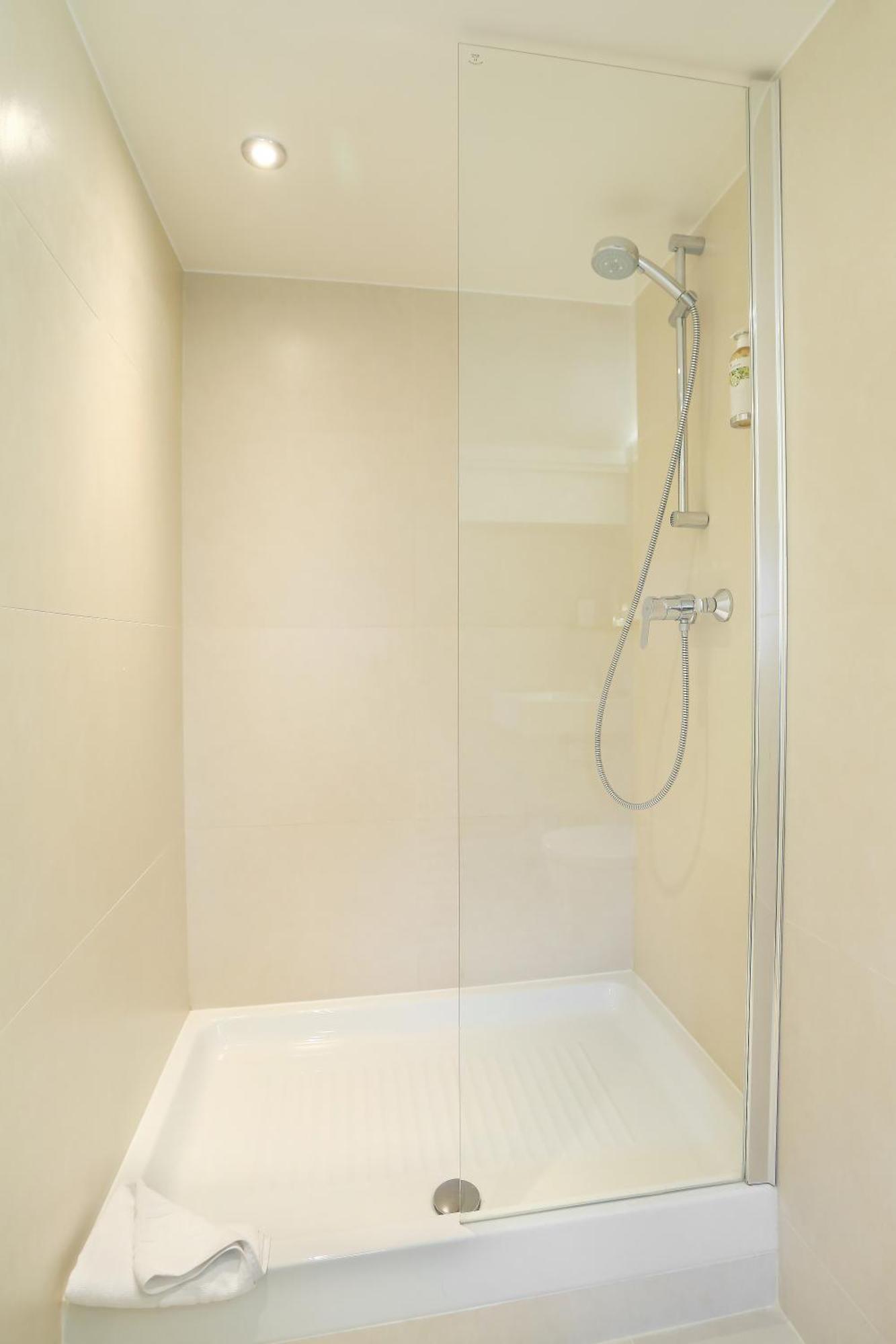 Classic Double or Twin Room,1226981270:JPEG