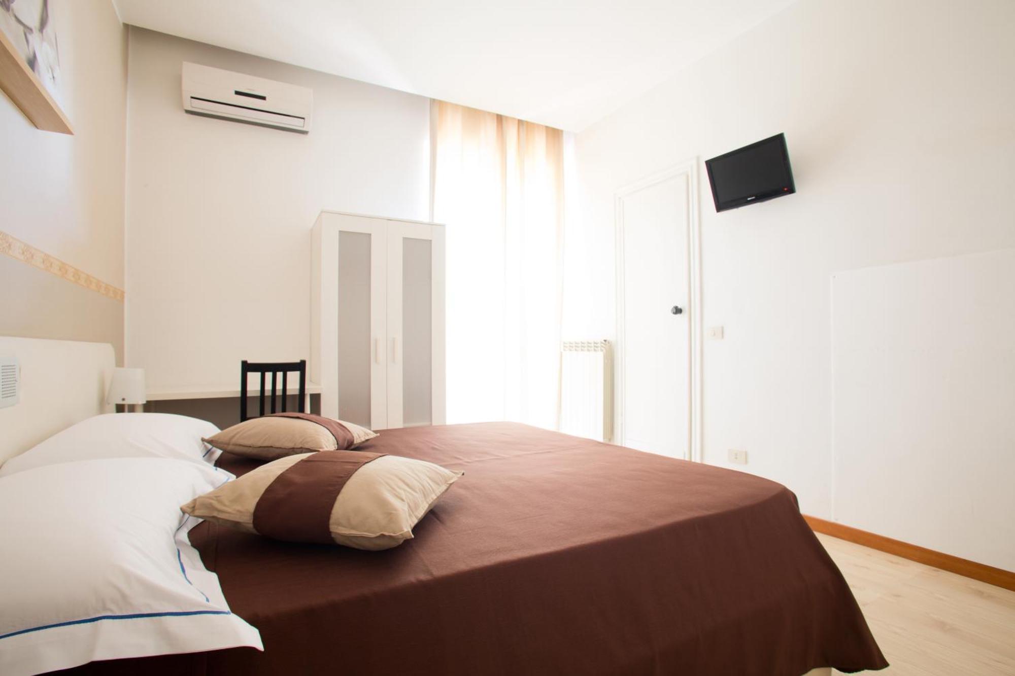 Superior Triple Room with Terrace,399446508:JPEG