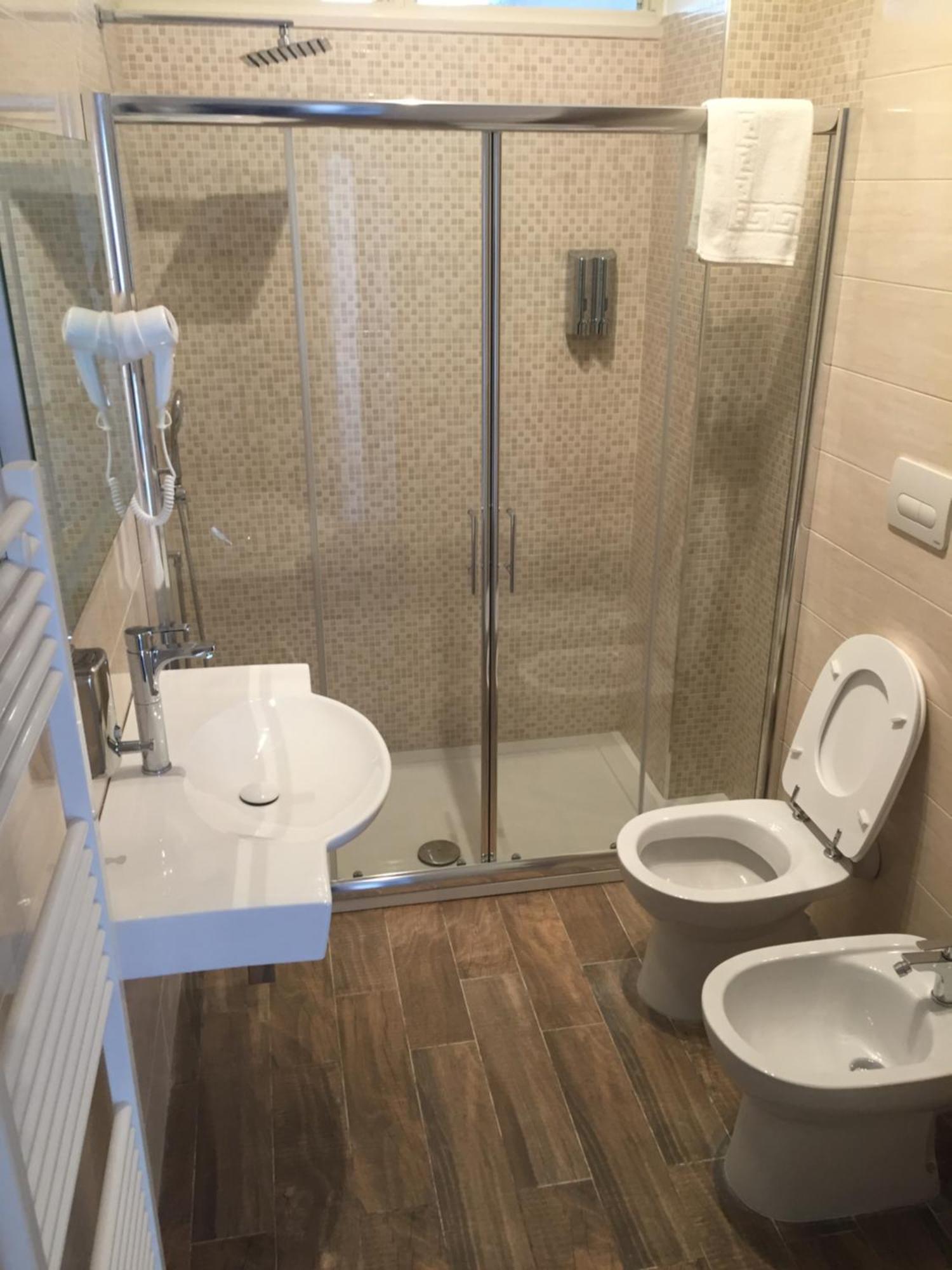 One-Bedroom Apartment,691563015:JPEG