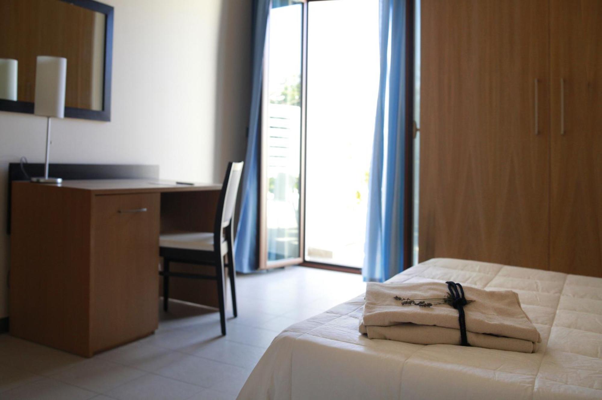 Double Room with Balcony,1145424385:JPEG