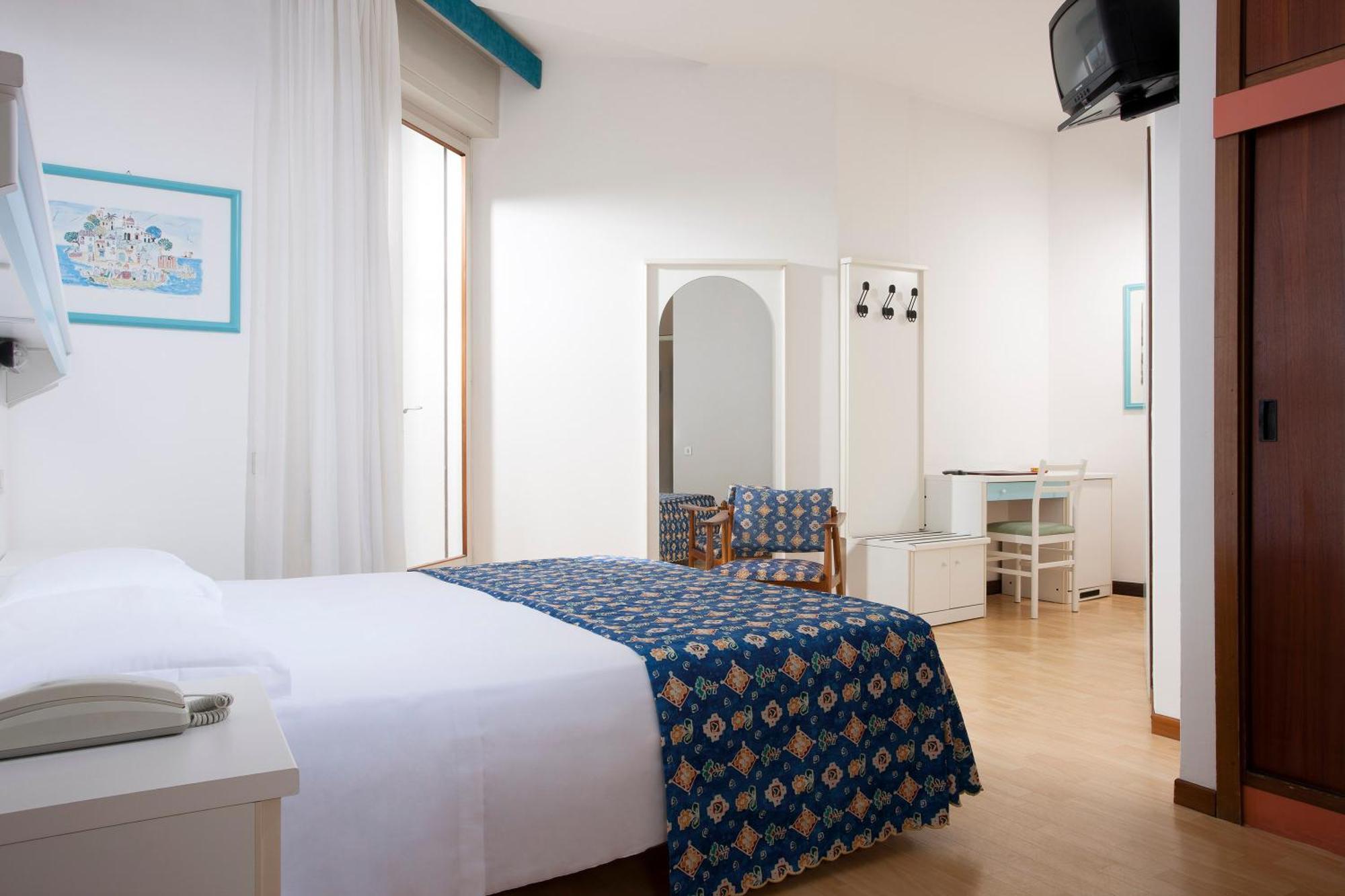 Double Room with Balcony and Side Sea View,1075510819:JPEG