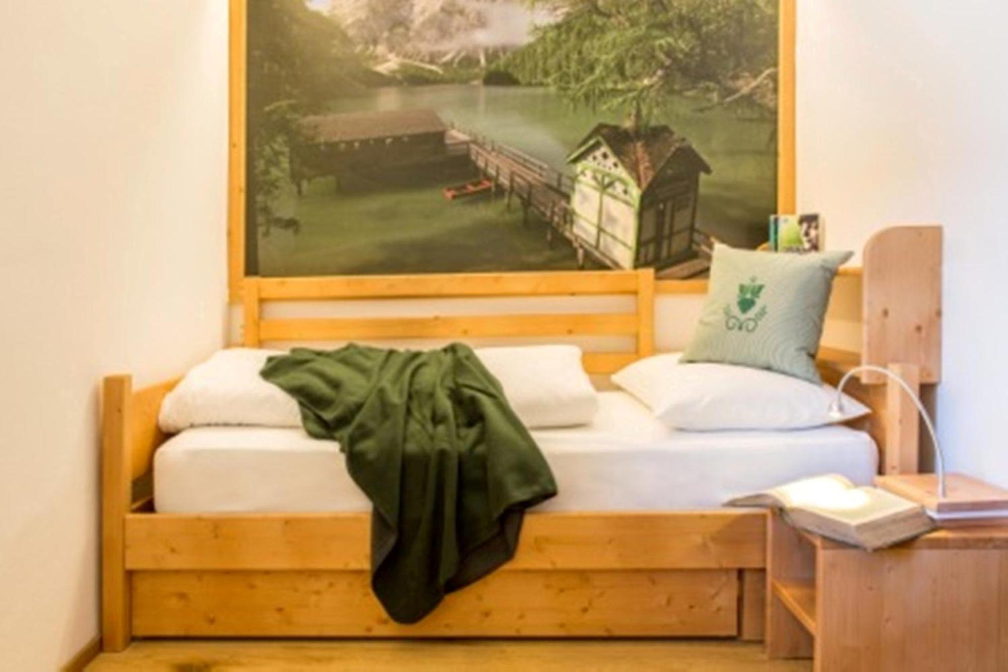 Single Room,790116744:JPEG