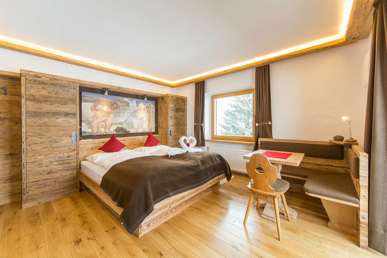 Comfort Room,790115985:JPEG