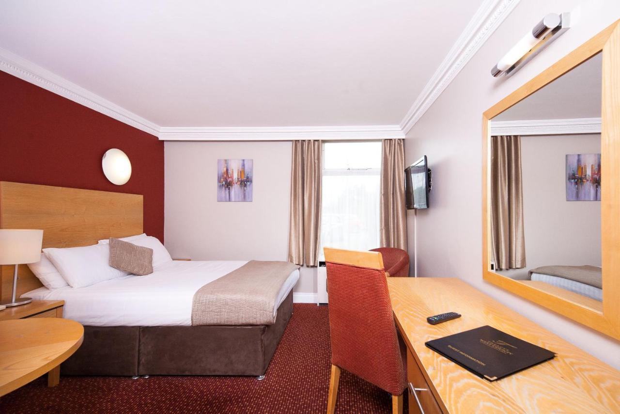 Double Room,739051153:JPEG