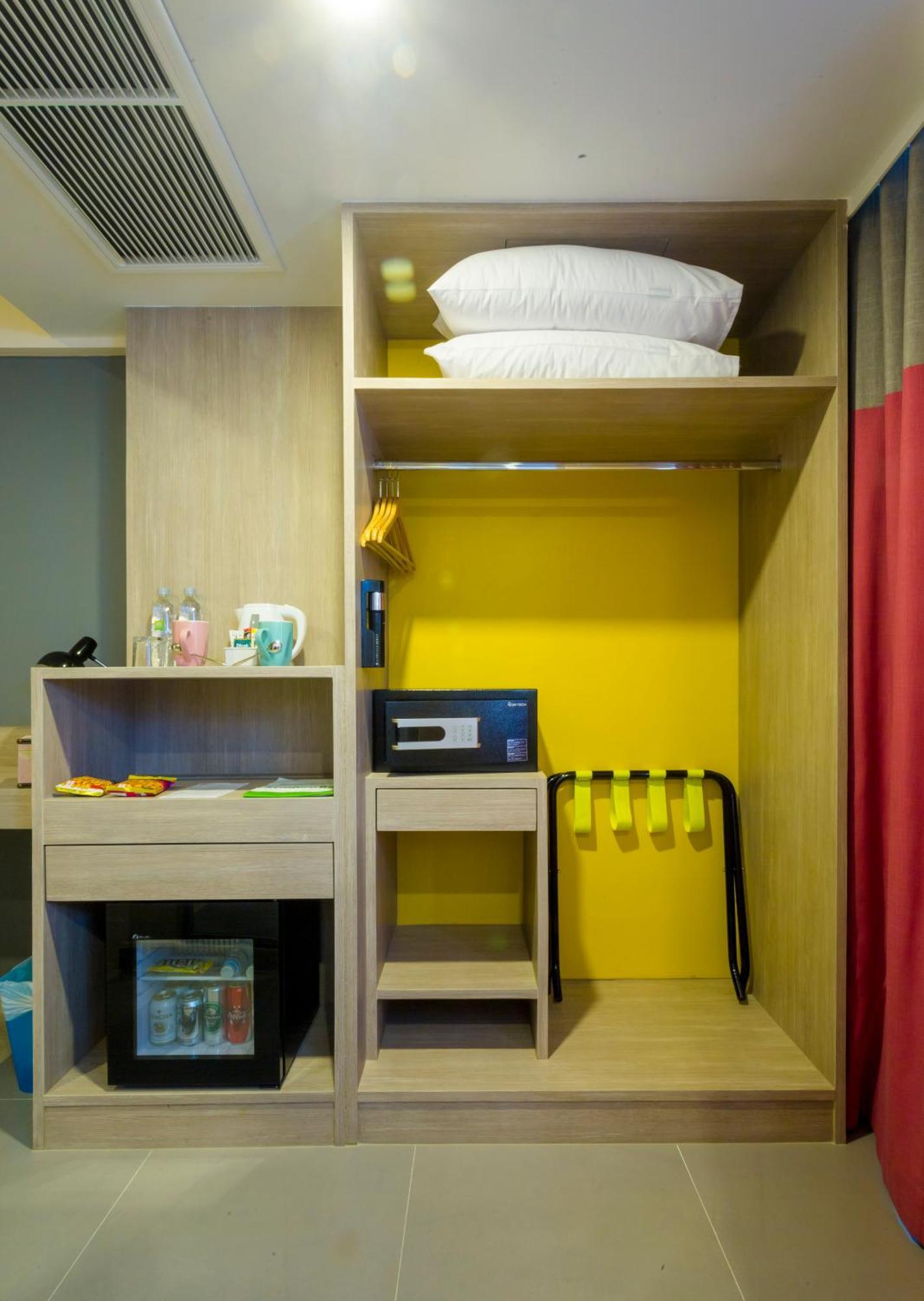 Standard Double Room,1279463164:JPEG