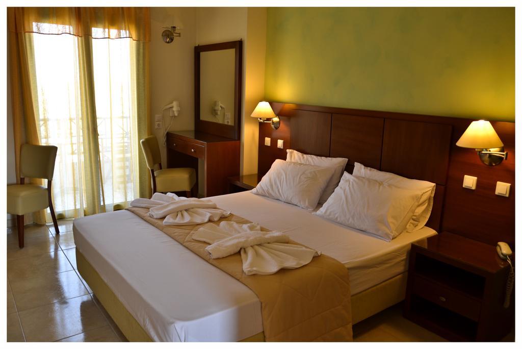 Double Room,75021071:JPEG