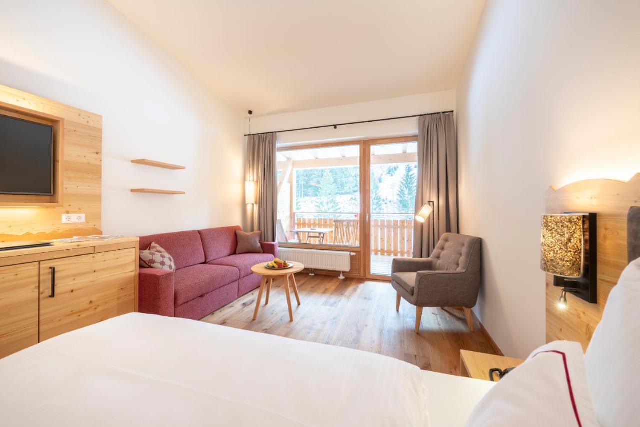 Premium Double Room Balcony,752918171:JPEG