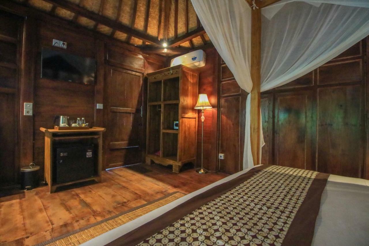 Unique Joglo Villa with Pool View with Daily Afternoon Tea