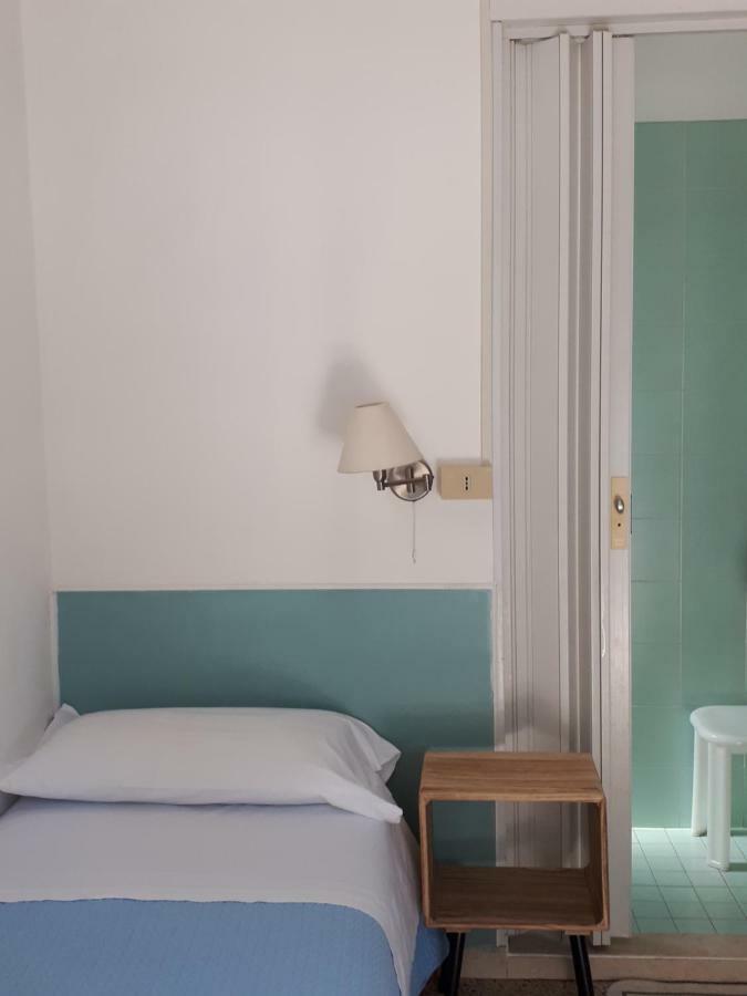 Single Room,791001492:JPEG