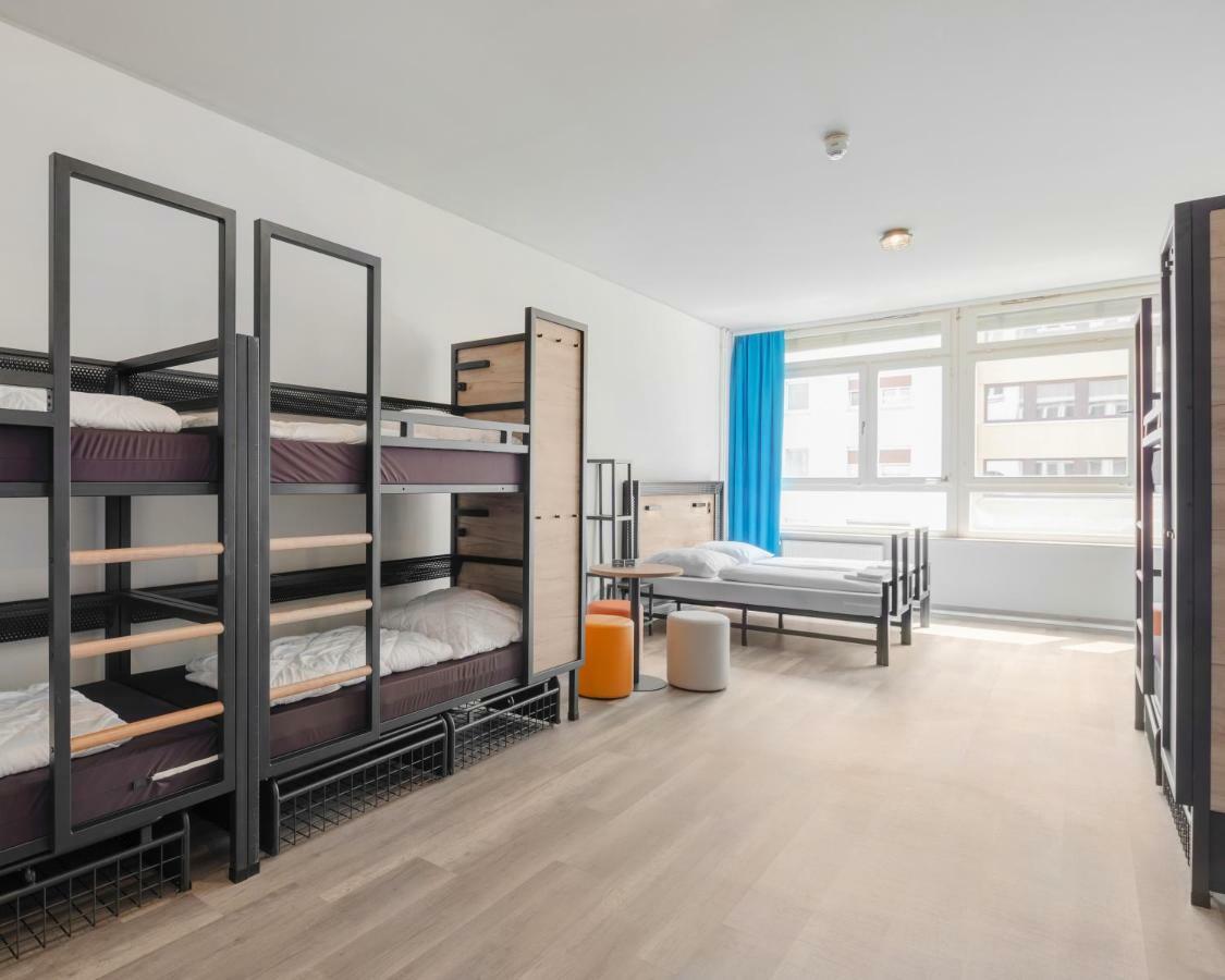 Bed in 8-Bed Dormitory Room,828448922:JPEG