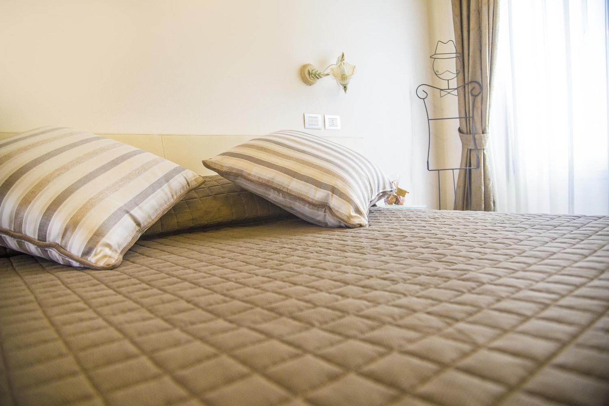 Quadruple Room with Terrace