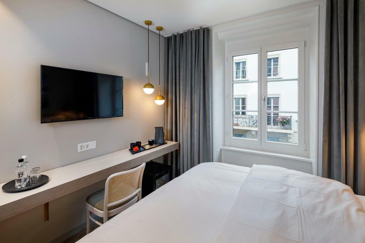 Standard Single Room,847740539:JPEG
