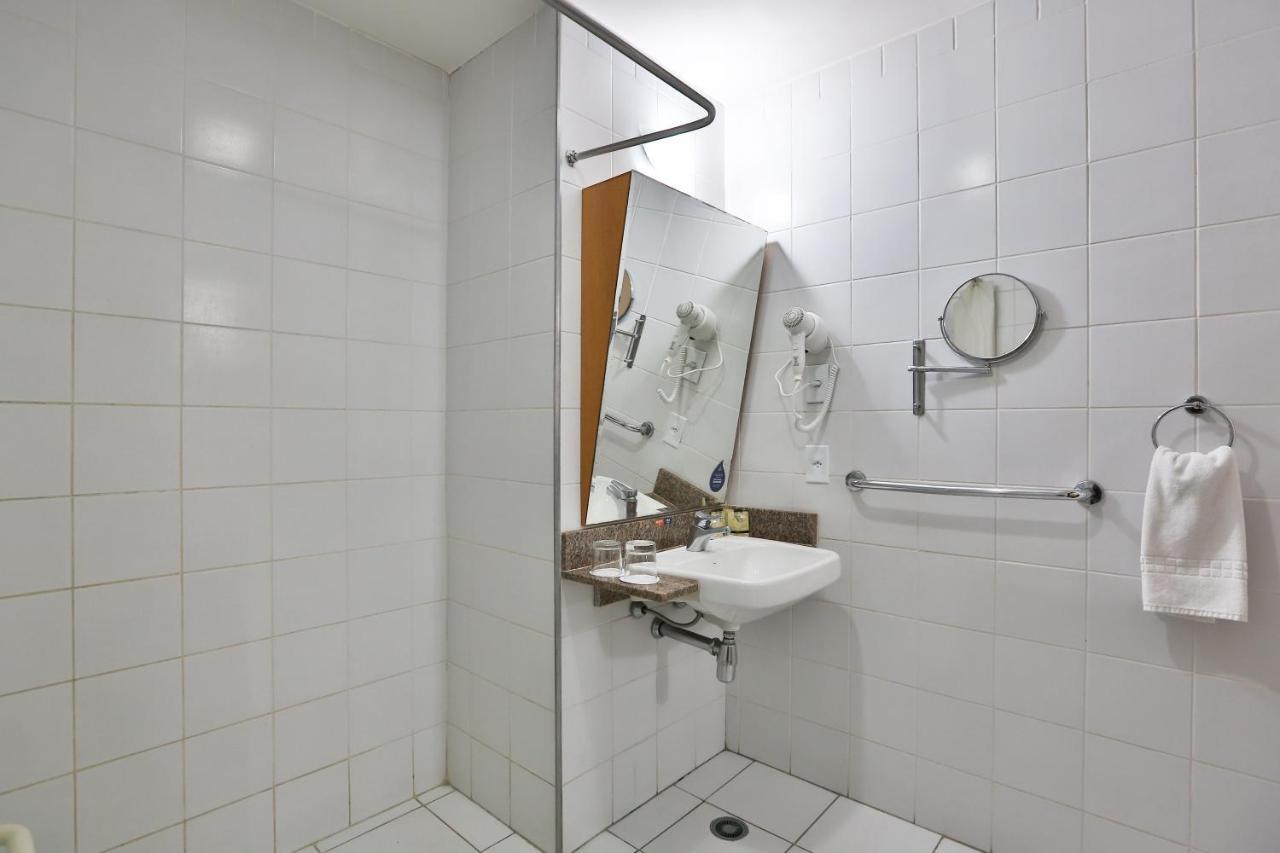 Quarto Superior com 2 camas solteiro - Acessível para hospedes com mobilidade reduzida