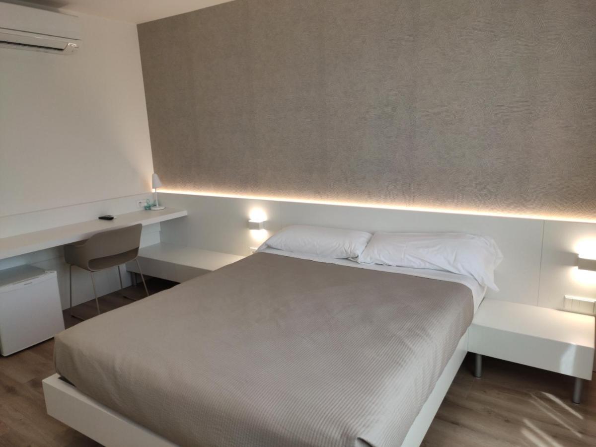 Double Room,971966671:JPEG