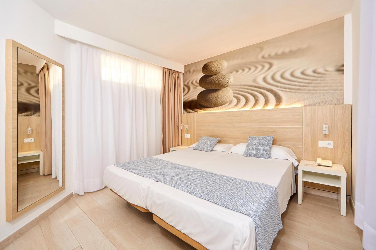 One-Bedroom Apartment Balcony