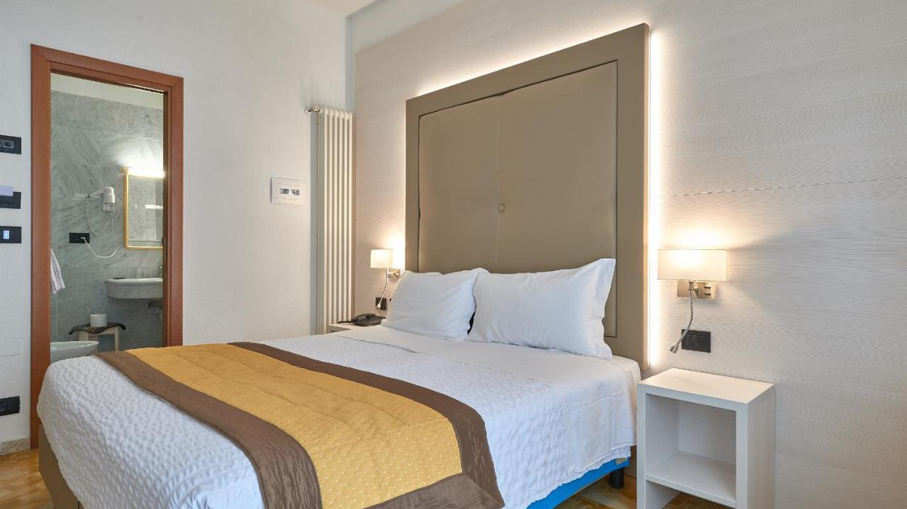 Superior Double Room,995894683:JPEG