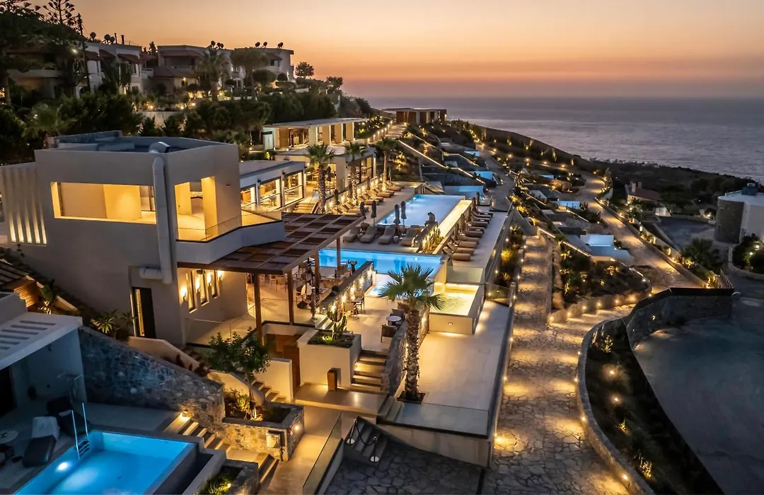 Happy Cretan Suites-1