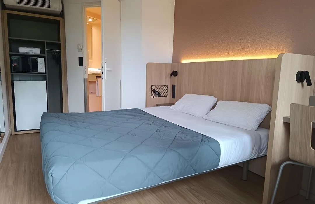 The Originals Access, Hôtel Recouvrance Saintes Ouest (P'tit Dej-Hotel)-1