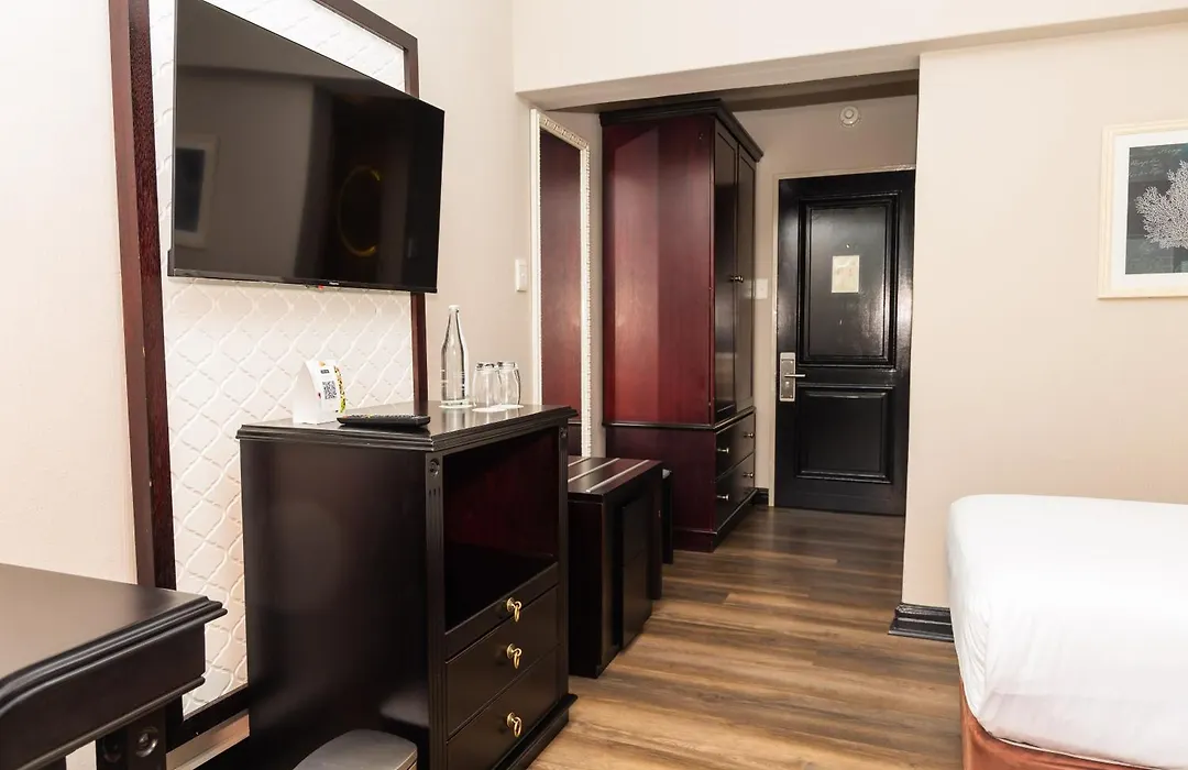 Premier Hotel Cape Town-1