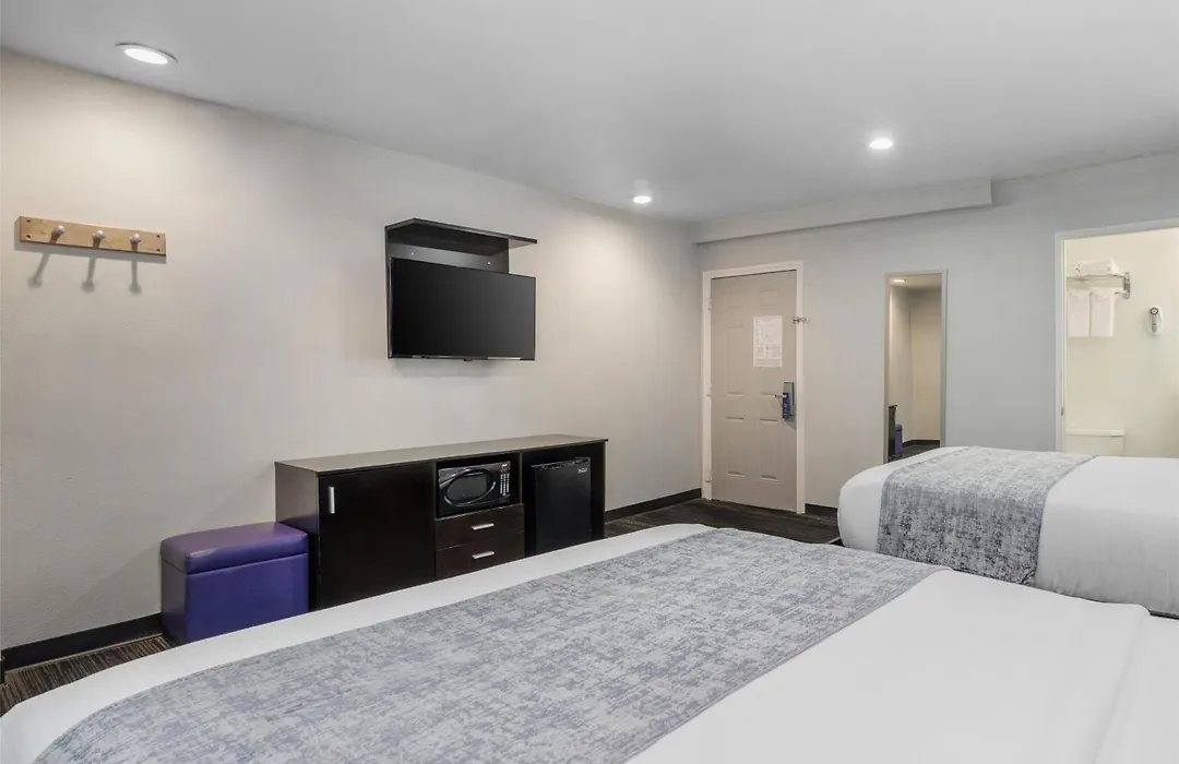 Surestay Hotel By Best Western Beverly Hills West La-1