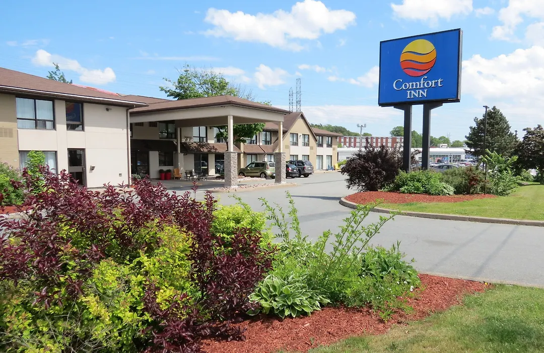 Comfort Inn Dartmouth-1