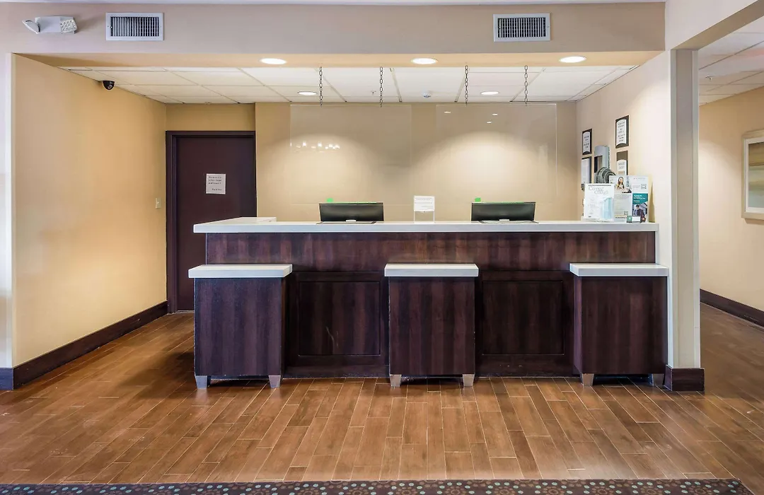 Quality Inn & Suites Quincy - Downtown-1