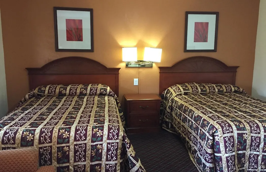 Hacienda Motel-1