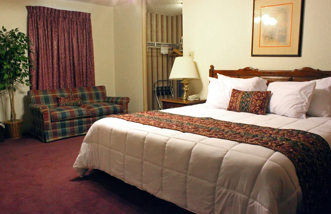 Lake View Inn-1