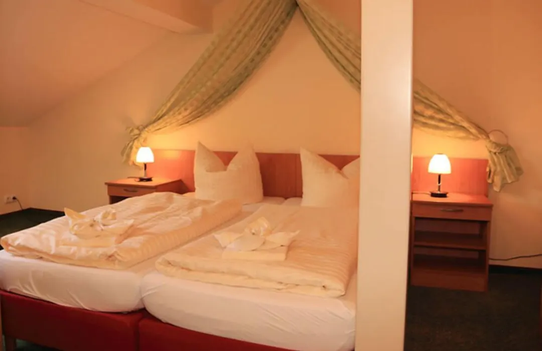 Strandhotel Mirow-1