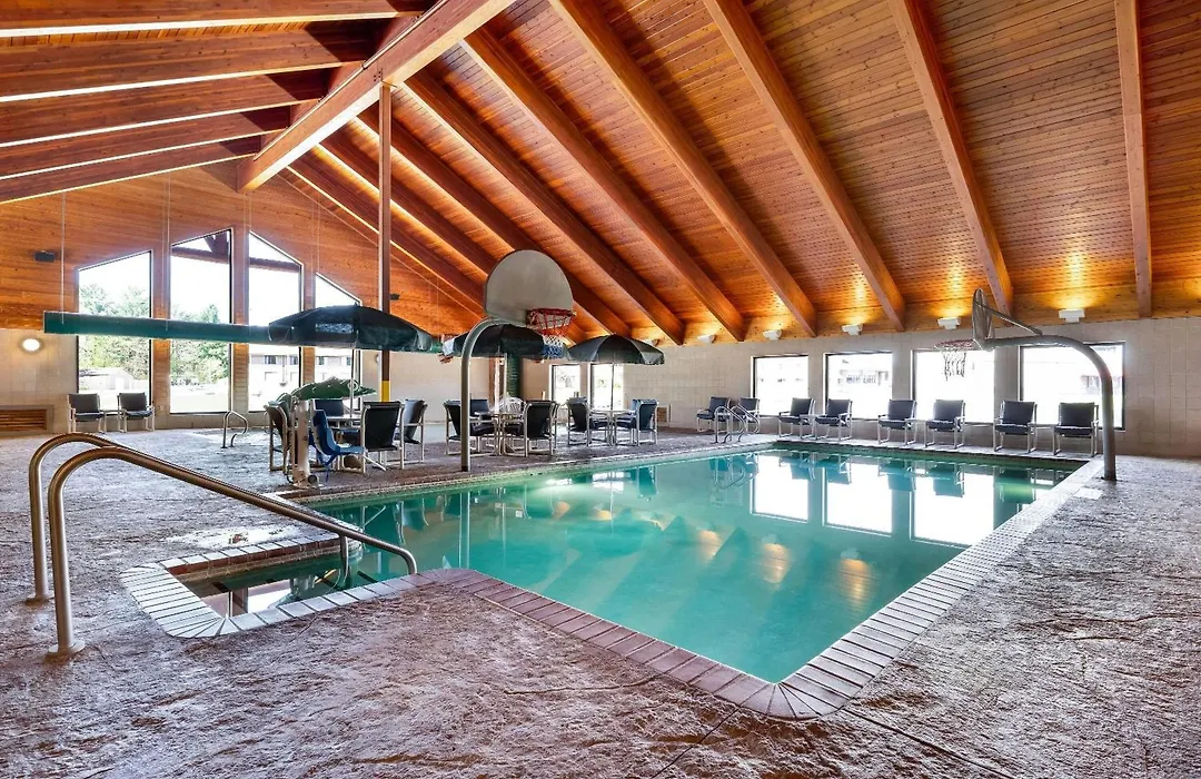 Americinn By Wyndham Wisconsin Dells-1